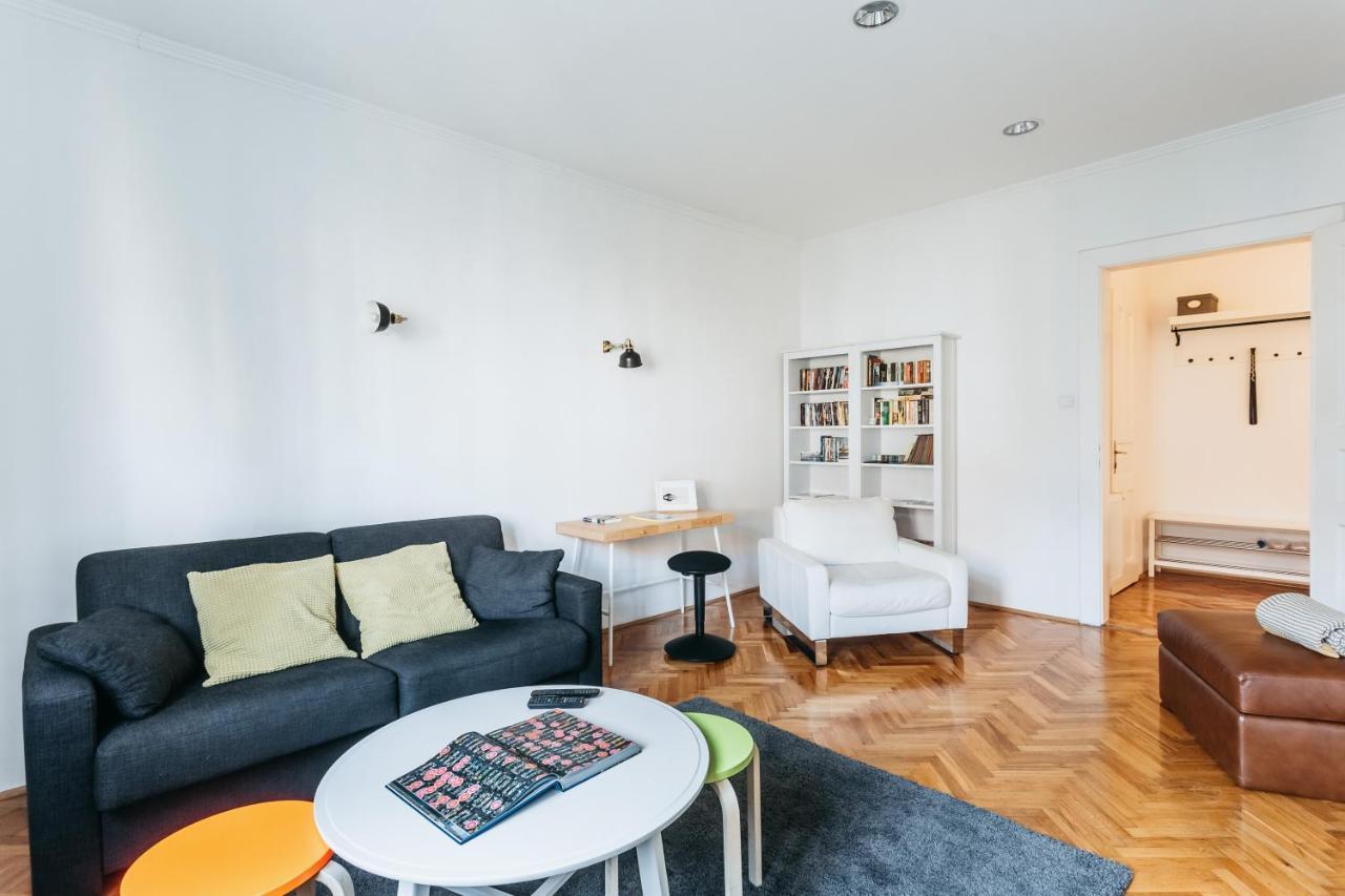 Bond Apartment Zagreb Extérieur photo