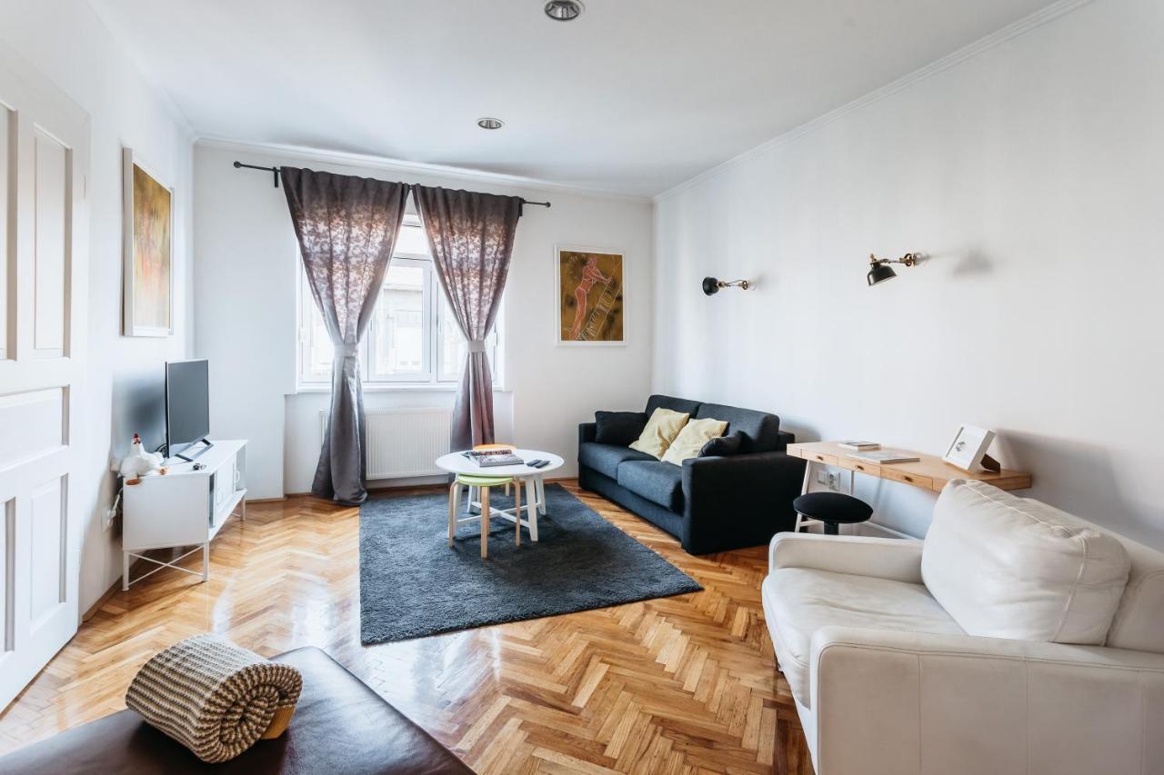Bond Apartment Zagreb Extérieur photo