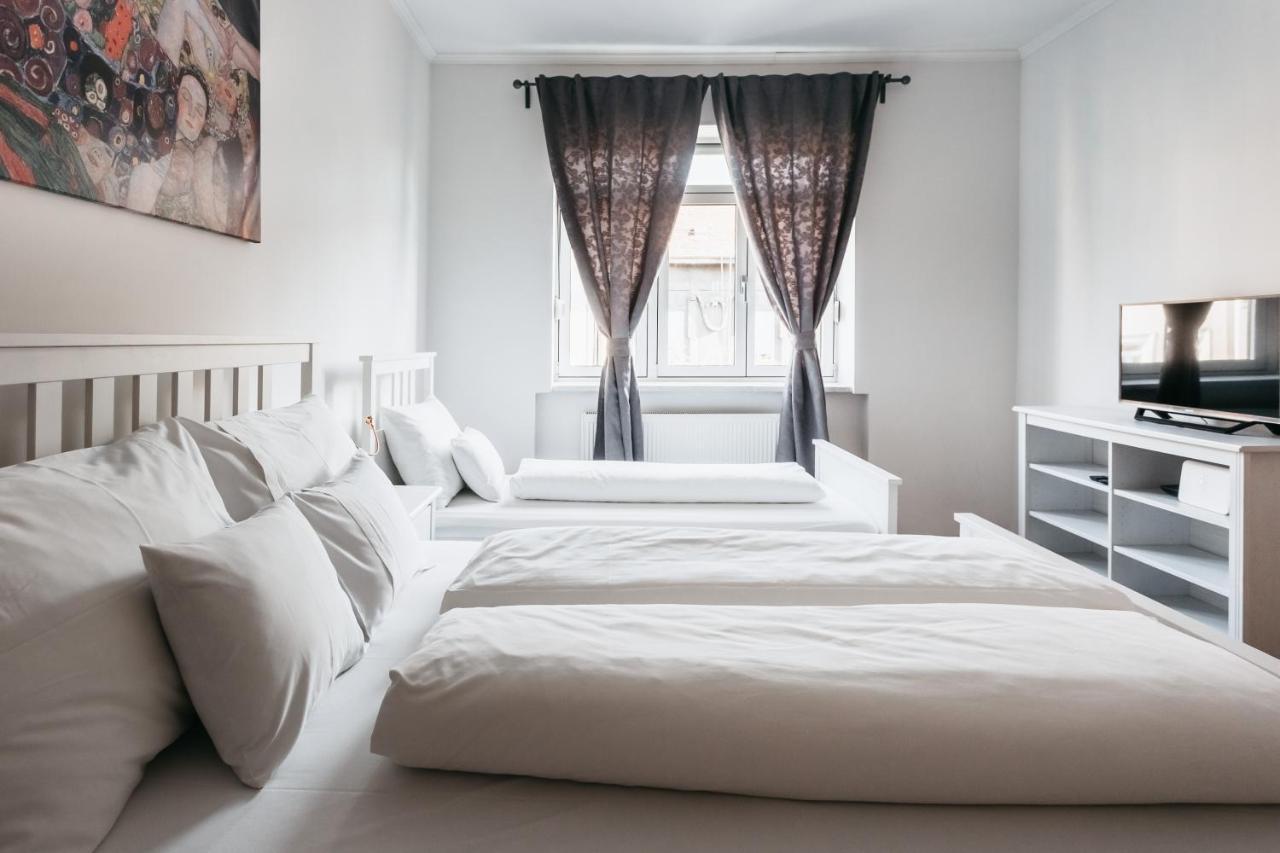 Bond Apartment Zagreb Extérieur photo